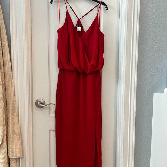 VENUS Size 4 red dress NWOT - Picture 4 of 7